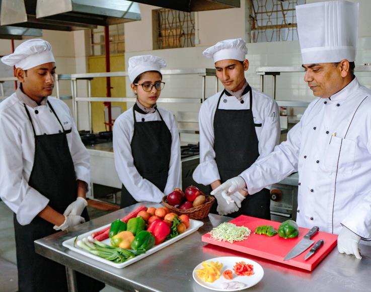  Best college in Dehradun Uttarakhand